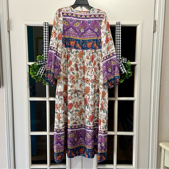 New SHEIN Maxi Dress - Picture 3 of 5